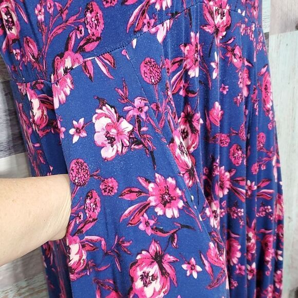Torrid Super Soft Knit Sz 1 1X Blue Pink Floral Stretch High Low Summer Dress - Picture 6 of 8